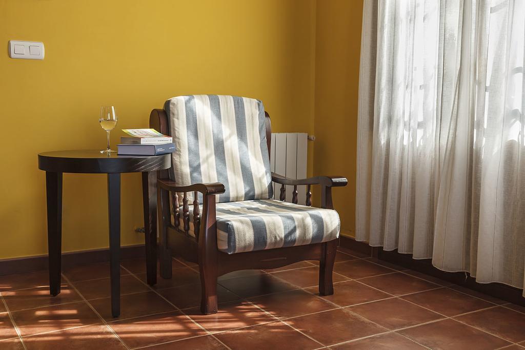 נאביה Hotel Rural Suquin מראה חיצוני תמונה